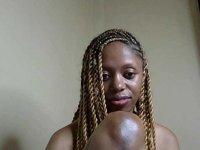 SexyBanni's BongaCams show and profile