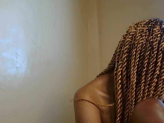 SexyBanni's BongaCams show and profile