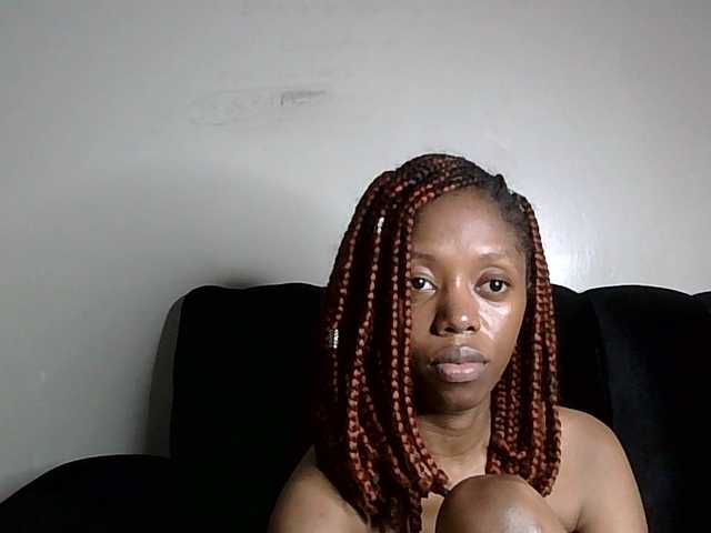 SexyBanni's BongaCams show and profile