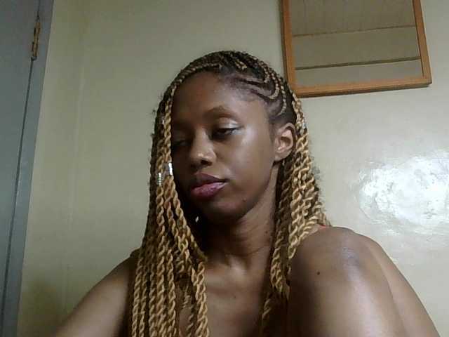 SexyBanni's BongaCams show and profile