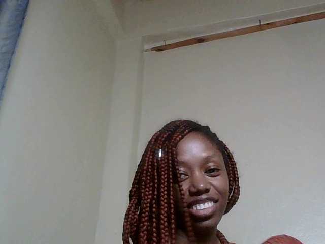 SexyBanni live cam profile