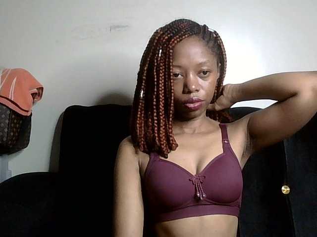 SexyBanni's BongaCams show and profile