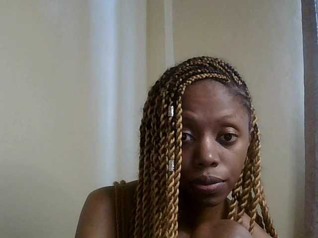 SexyBanni's BongaCams show and profile