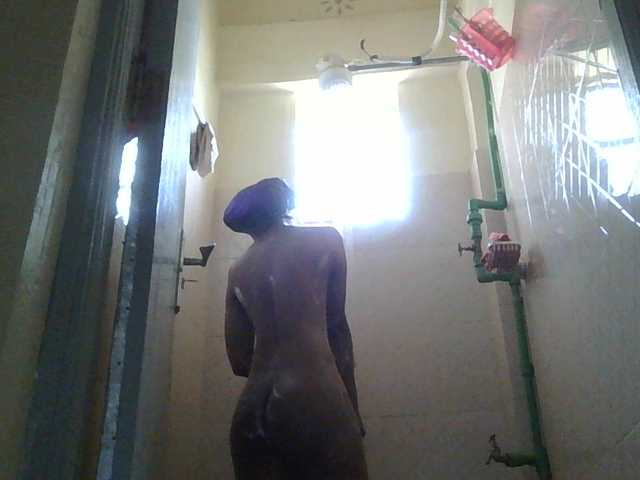 SexyBanni's BongaCams show and profile