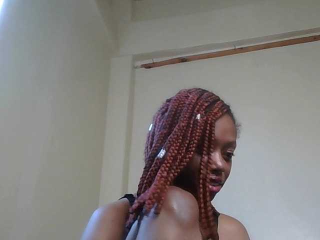 SexyBanni's BongaCams show and profile