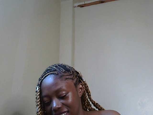 SexyBanni's BongaCams show and profile