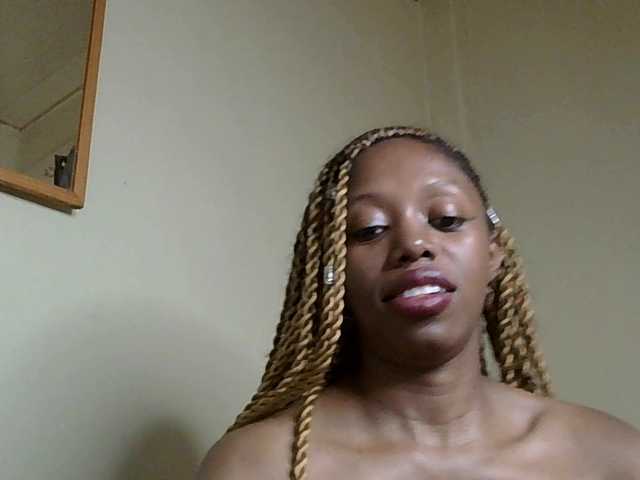 SexyBanni's BongaCams show and profile