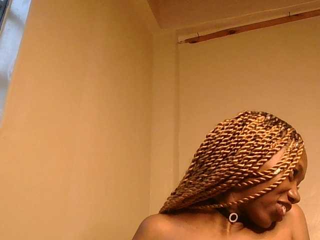 SexyBanni's BongaCams show and profile