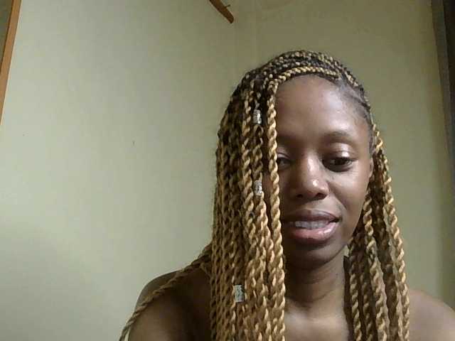 SexyBanni's BongaCams show and profile