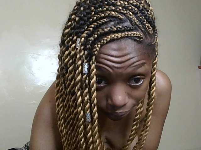 SexyBanni's BongaCams show and profile