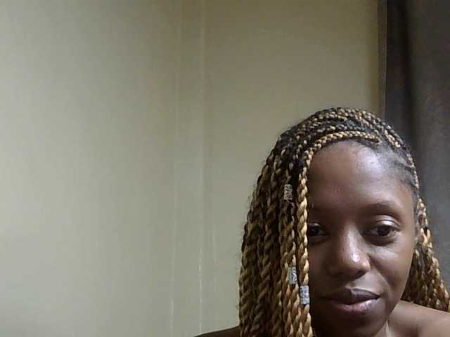 SexyBanni's BongaCams show and profile