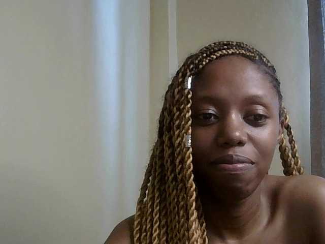 SexyBanni's BongaCams show and profile