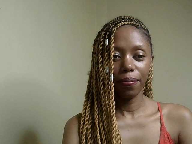 SexyBanni's BongaCams show and profile