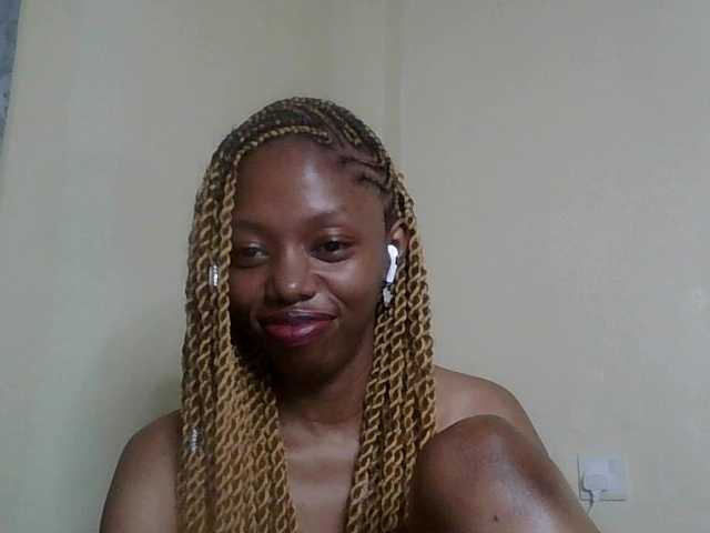 SexyBanni's BongaCams show and profile