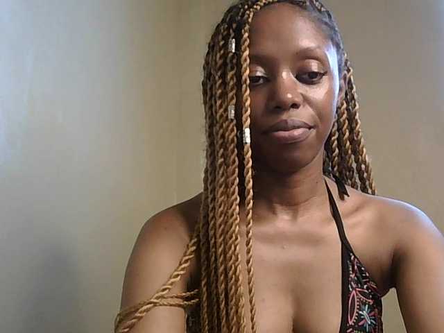 SexyBanni's BongaCams show and profile