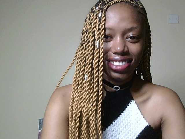 SexyBanni's BongaCams show and profile