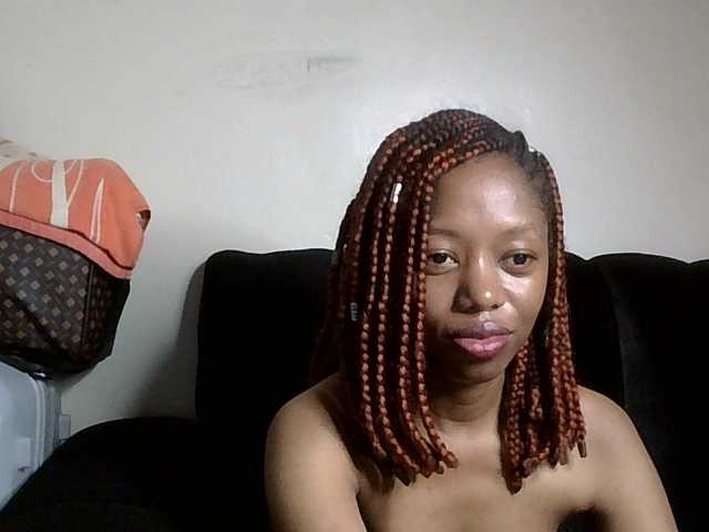 SexyBanni's BongaCams show and profile