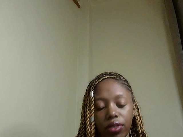 SexyBanni's BongaCams show and profile