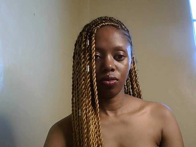 SexyBanni's BongaCams show and profile