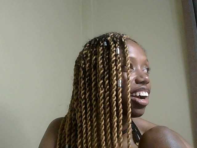 SexyBanni's BongaCams show and profile