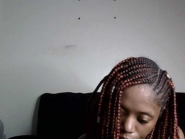 SexyBanni's BongaCams show and profile