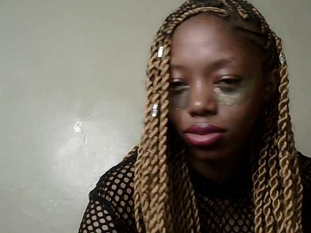 SexyBanni's BongaCams show and profile