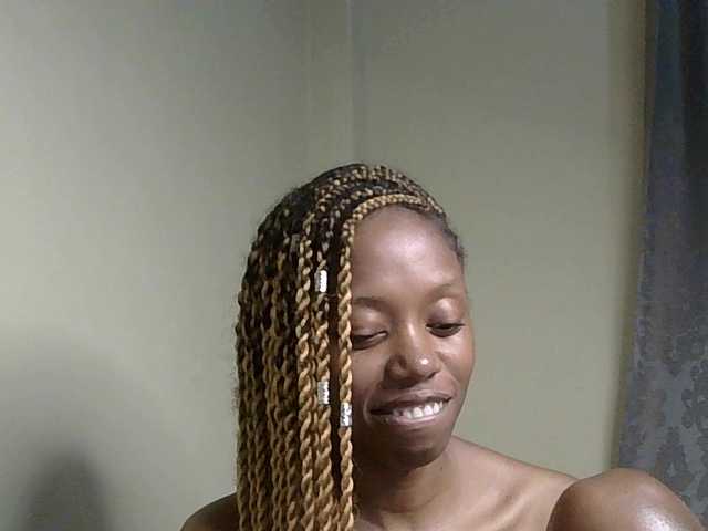 SexyBanni's BongaCams show and profile