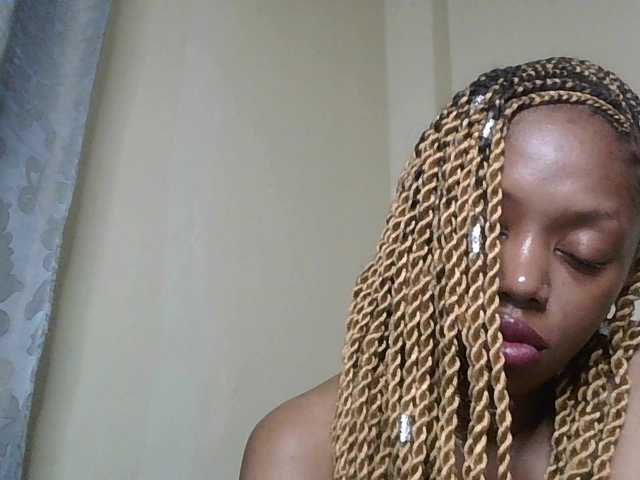 SexyBanni's BongaCams show and profile