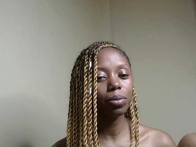 SexyBanni's BongaCams show and profile