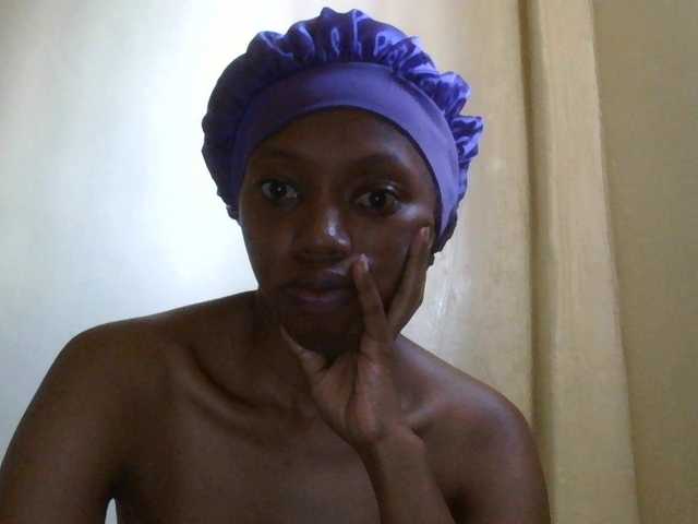 SexyBanni's BongaCams show and profile