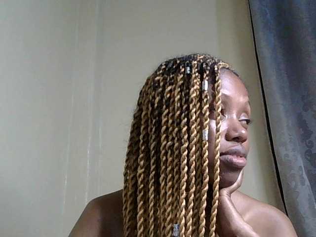 SexyBanni's BongaCams show and profile