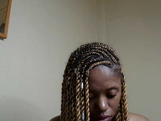 SexyBanni's BongaCams show and profile