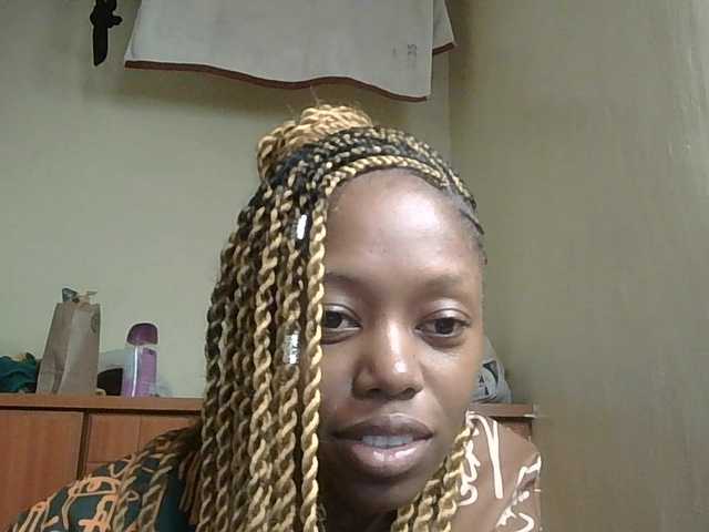 SexyBanni's BongaCams show and profile