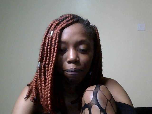 SexyBanni's BongaCams show and profile