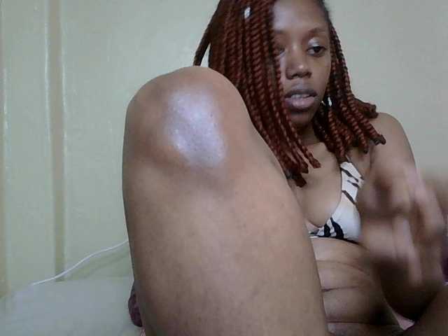 SexyBanni's BongaCams show and profile