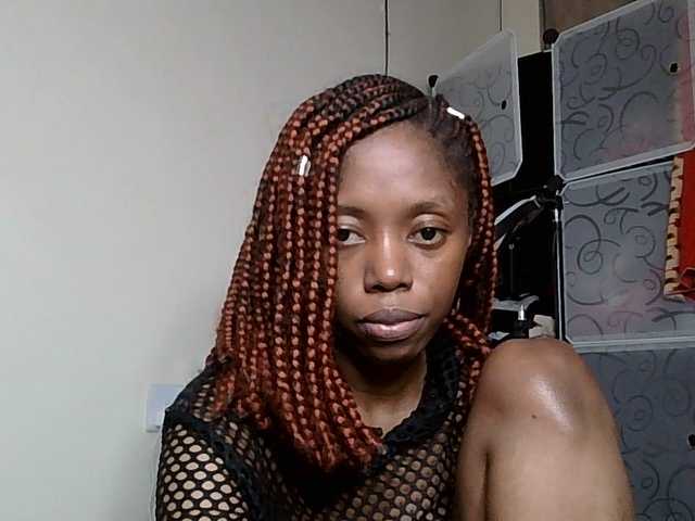 SexyBanni's BongaCams show and profile