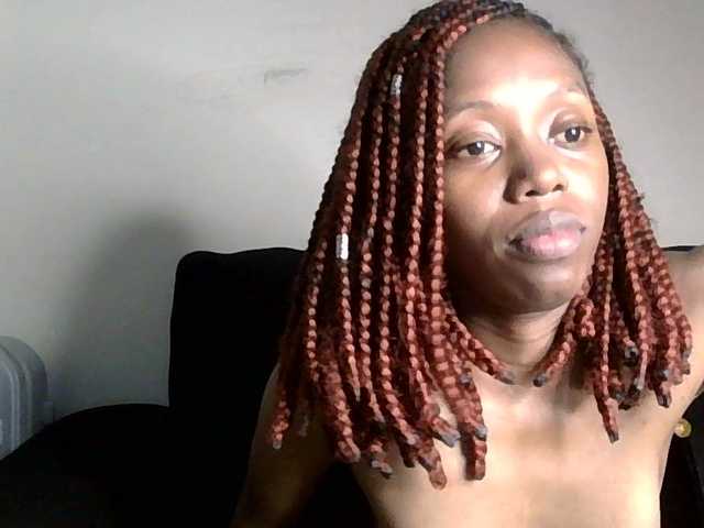 SexyBanni's BongaCams show and profile