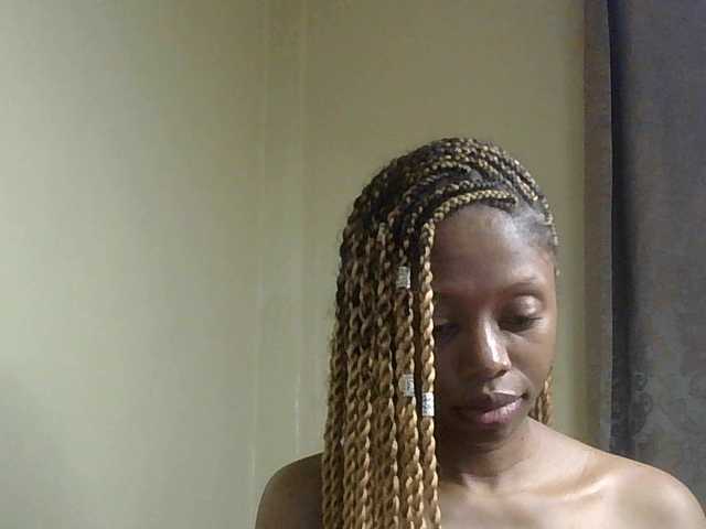 SexyBanni's BongaCams show and profile