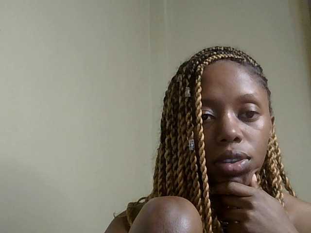 SexyBanni's BongaCams show and profile