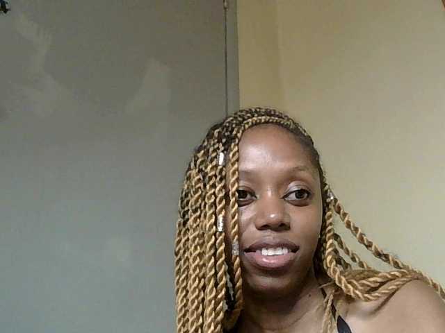 SexyBanni's BongaCams show and profile