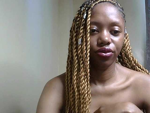 SexyBanni's BongaCams show and profile