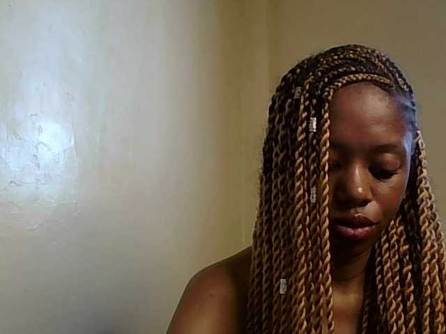 SexyBanni's BongaCams show and profile