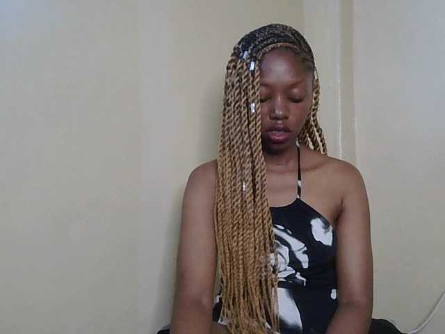 SexyBanni's BongaCams show and profile