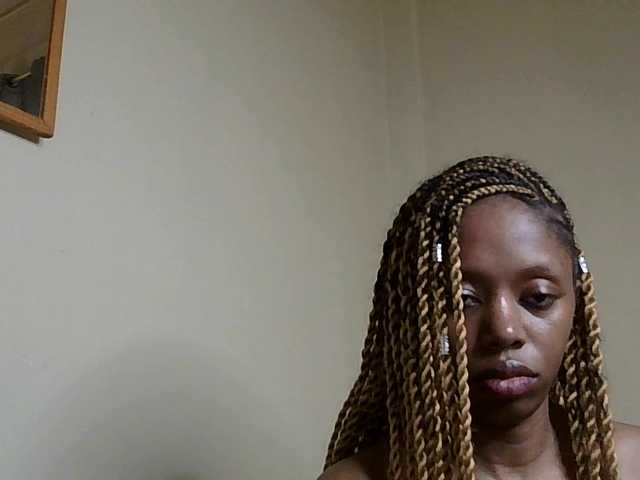 SexyBanni's BongaCams show and profile