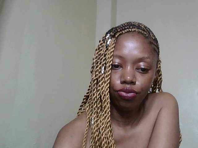 SexyBanni's BongaCams show and profile