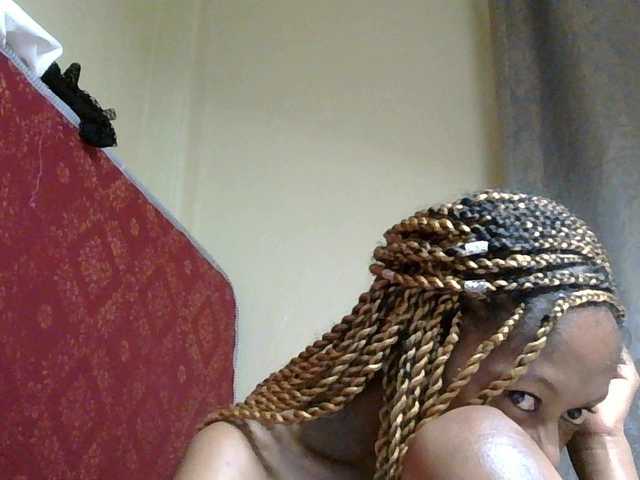 SexyBanni's BongaCams show and profile