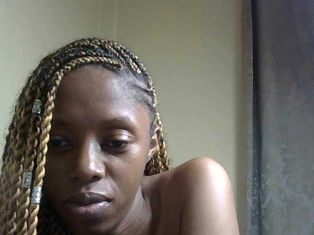 SexyBanni's BongaCams show and profile