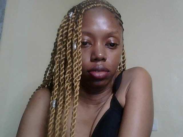 SexyBanni's BongaCams show and profile