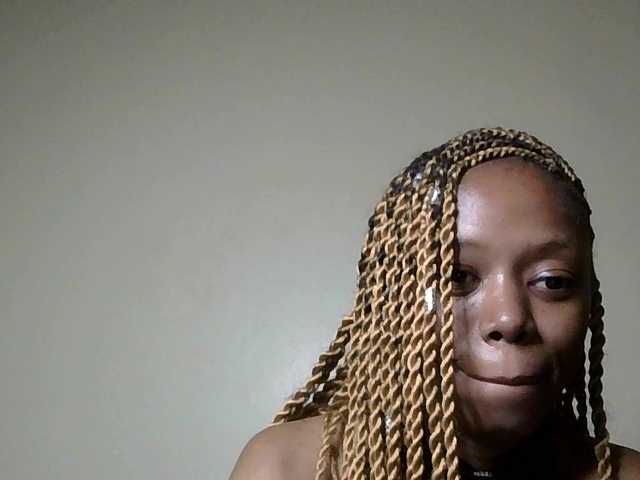 SexyBanni's BongaCams show and profile