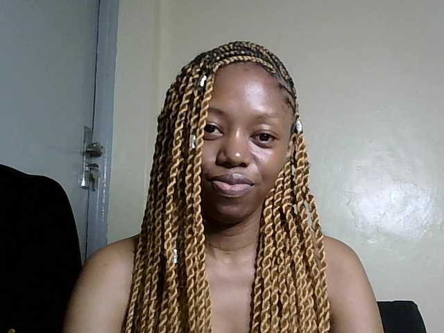 SexyBanni's BongaCams show and profile